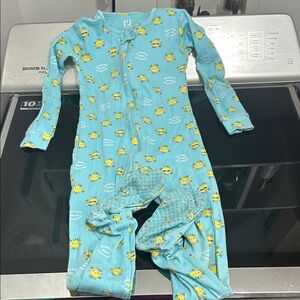 Girls 4t one piece zipper footie pajamas daddy’s sunshine sun Father’s Day